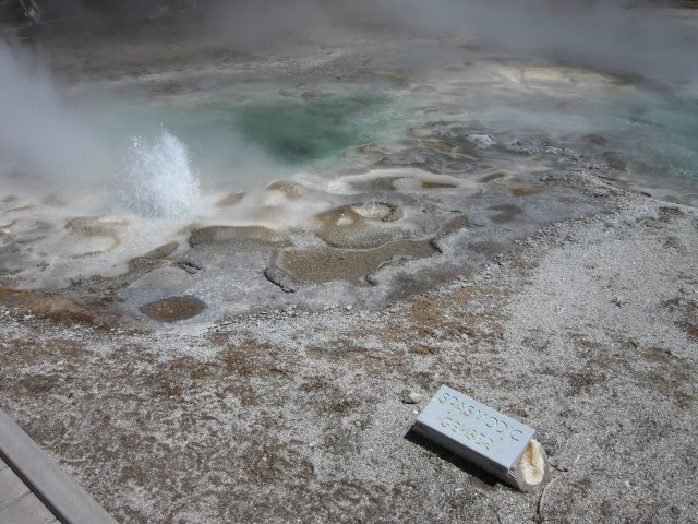 Spasmodic Geyser