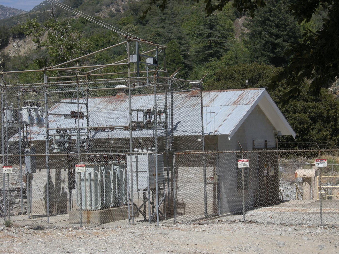 Small hydroelectric generator near Baldy Village