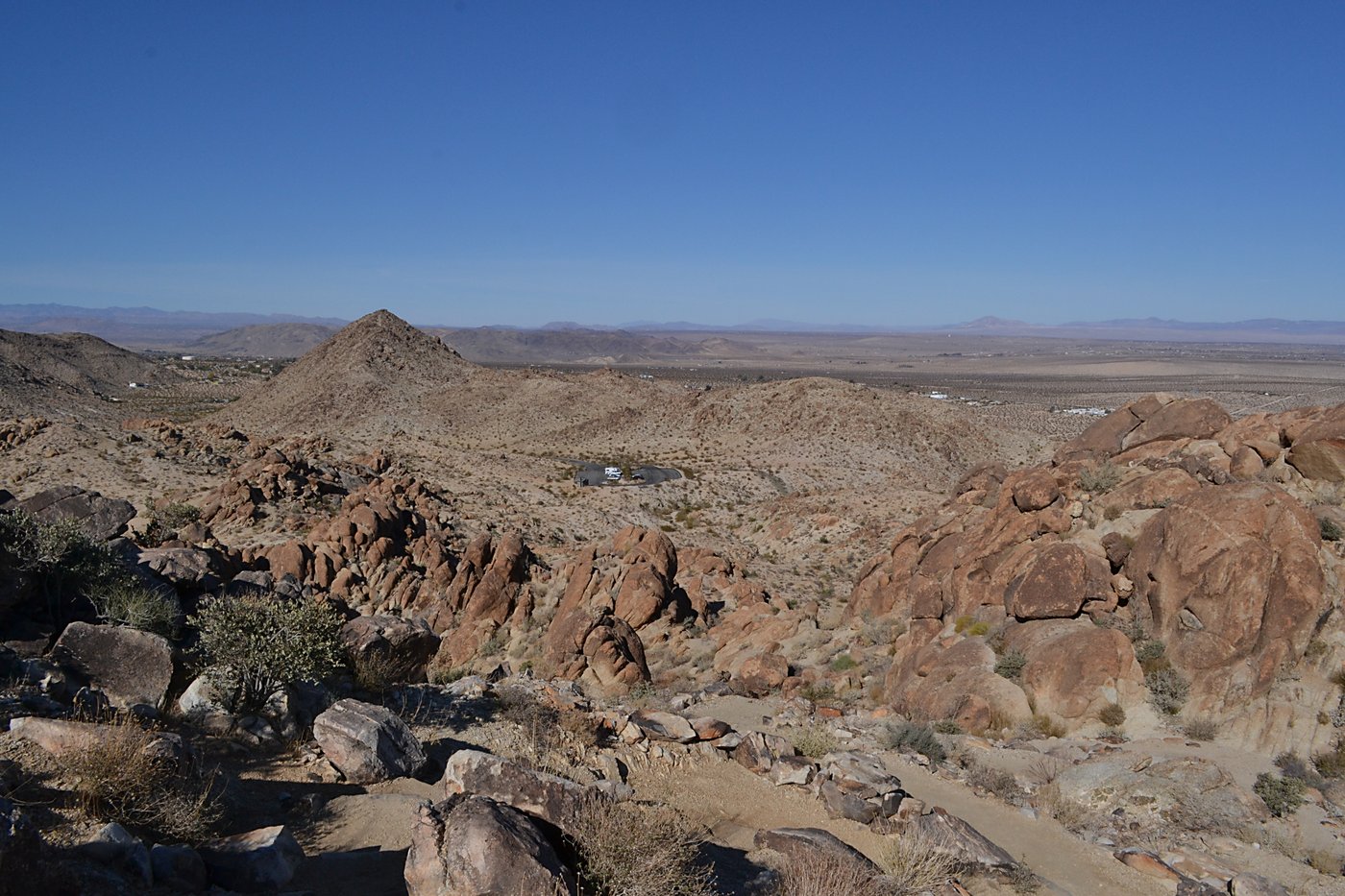 Looking back at the 49 Palms Oasis Trailhead