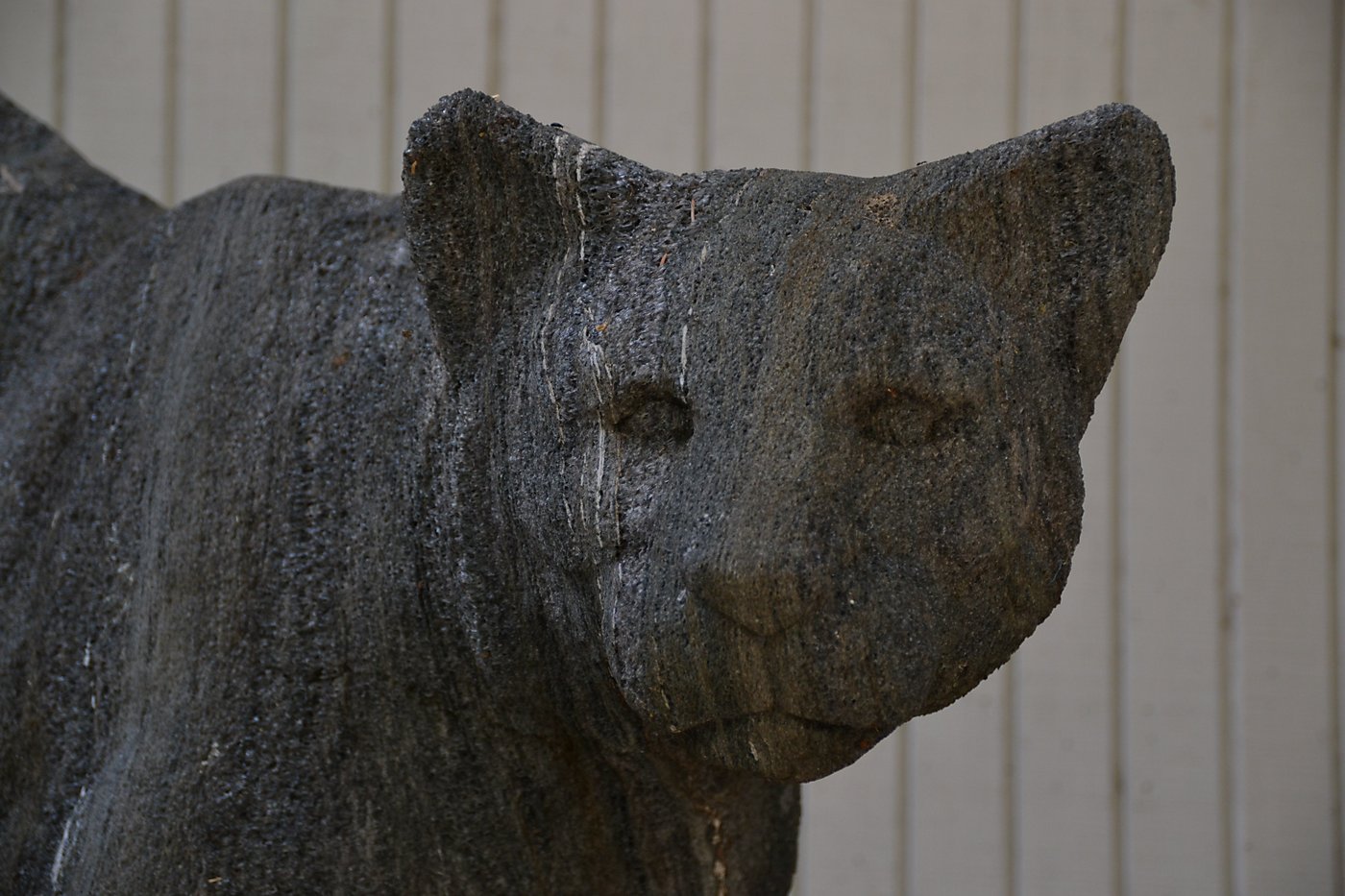 Mountain Lion Statue