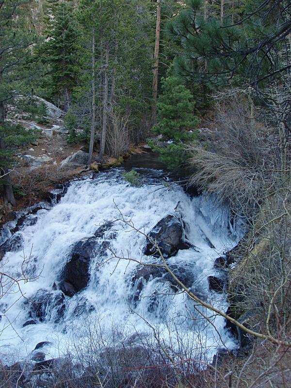 Lee Vining Creek Moving into Winter