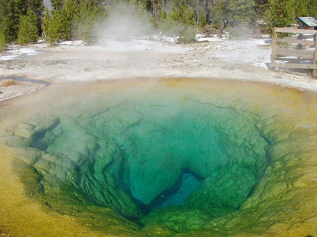 Morning Glory Pool