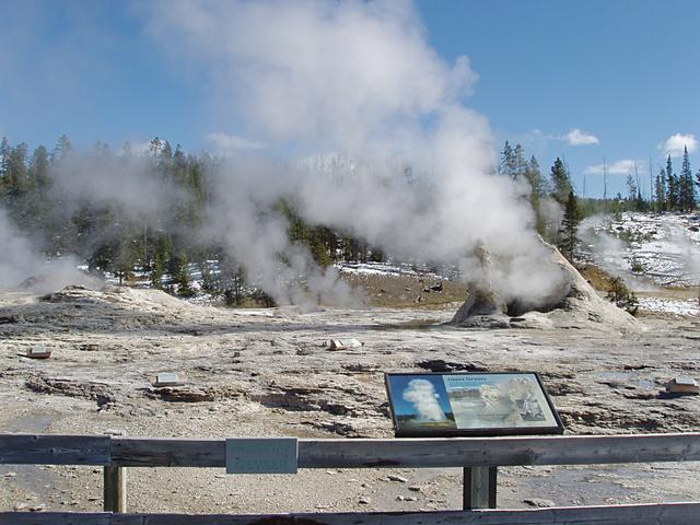 "Giant" Geyser