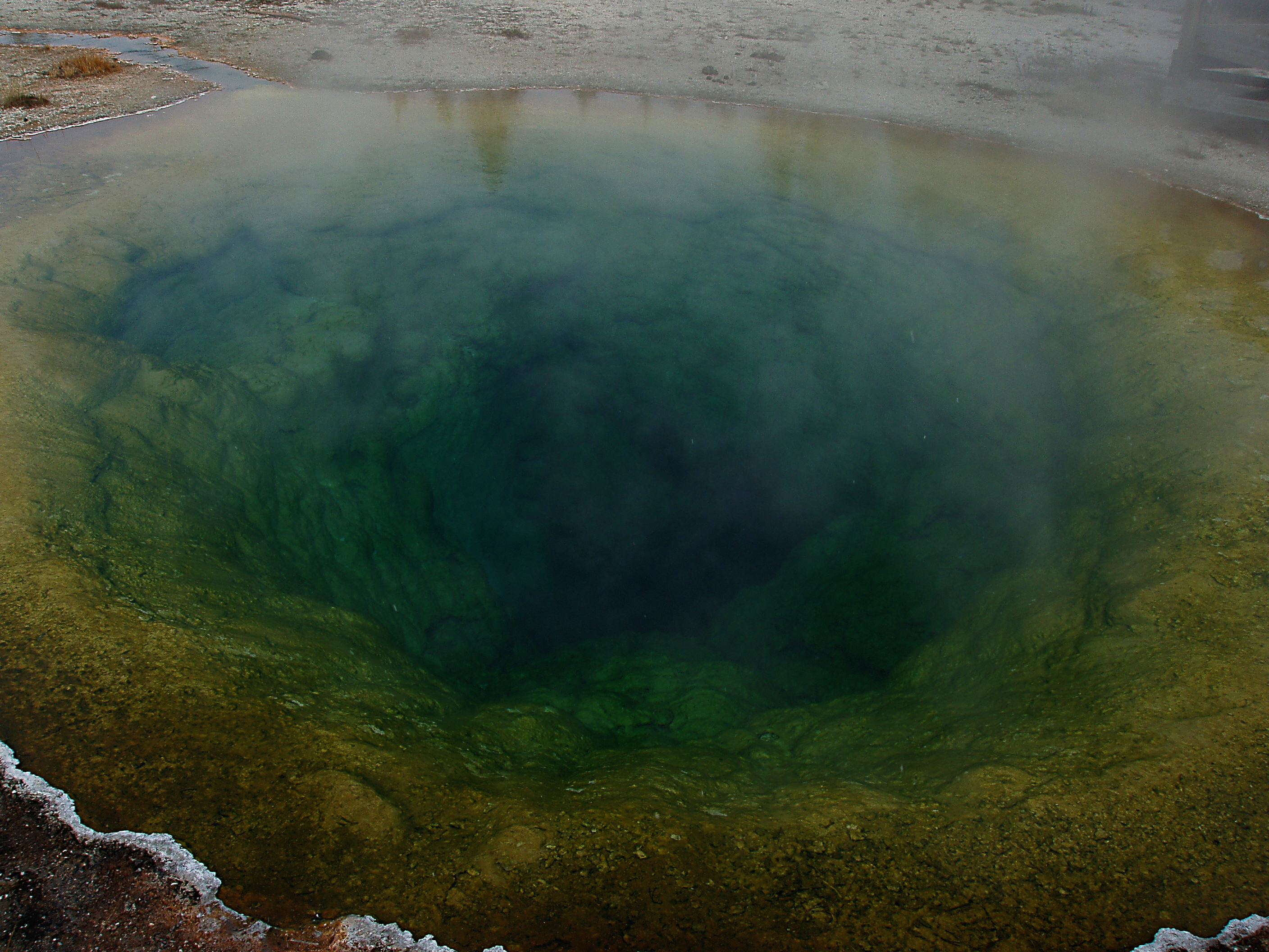 Morning Glory Pool