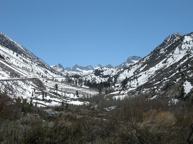 Road to Lake Sabrina