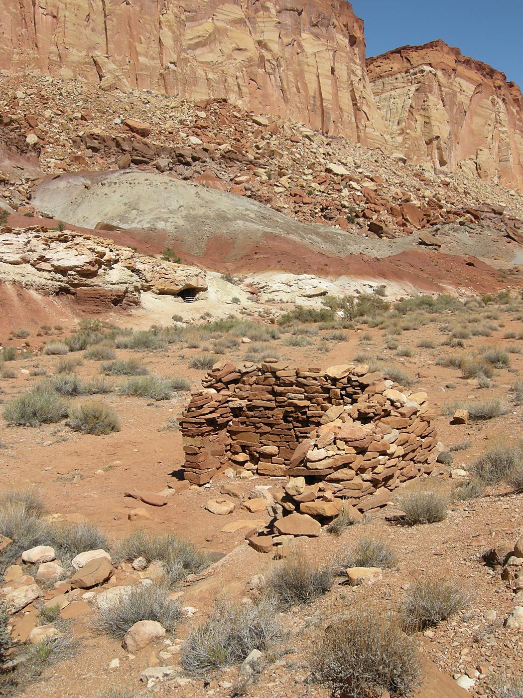 Rock Wall at Oyler Uranium Mine