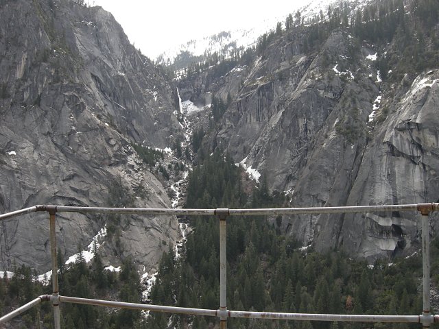 Illilouette Fall and Gorge from Sierra Point