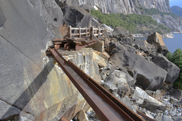 Footbridge at Wapama Falls