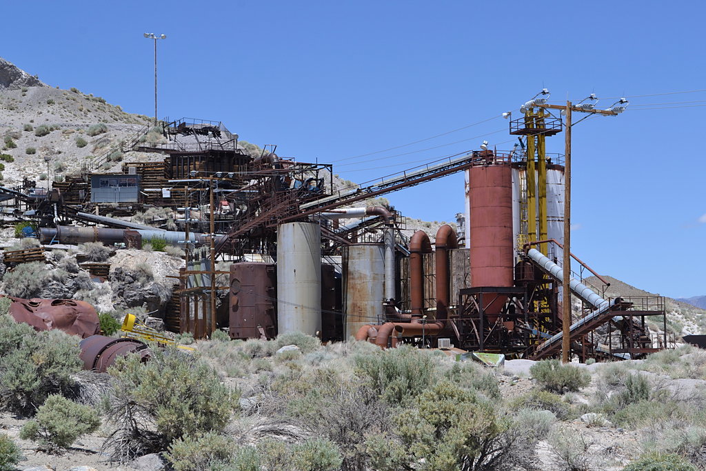 Perlite mine in the Owens Valley