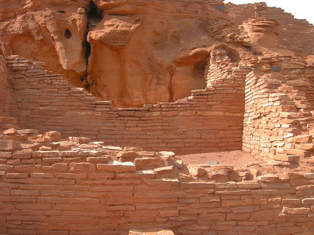 Two rooms at the Wupatki Ruin â Wupatki National Monument