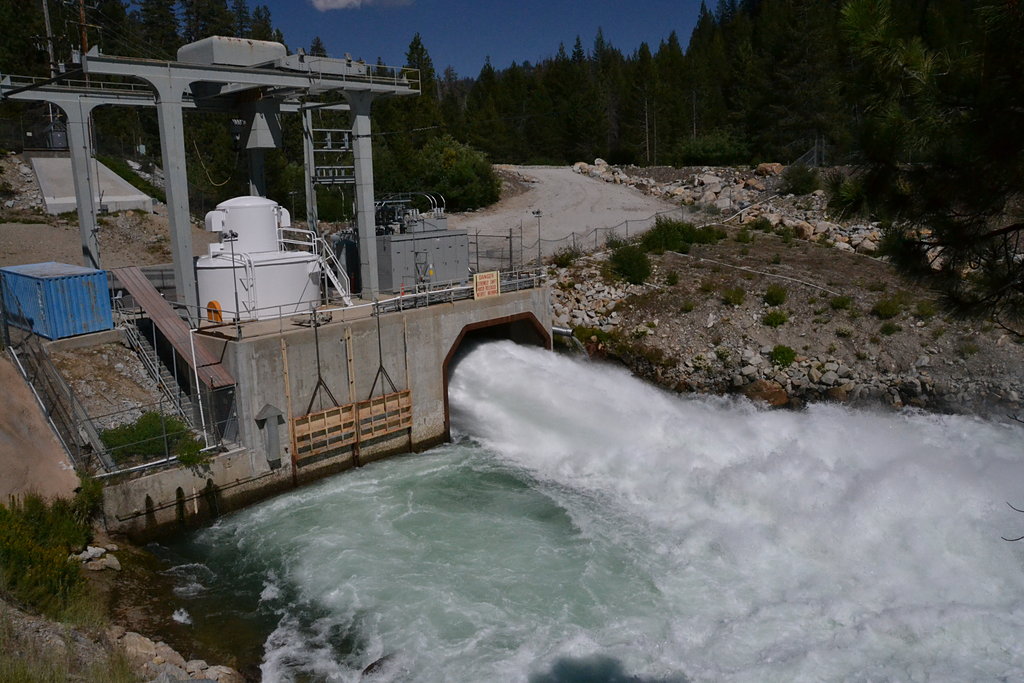 Hydroelectric power station at Huntington Lake