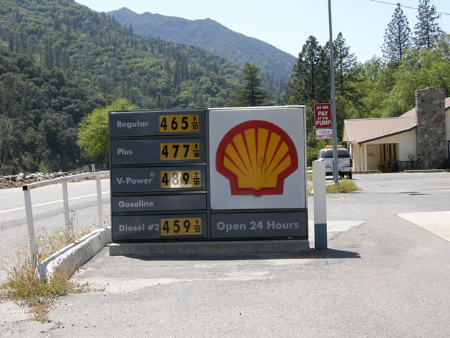 Gas Prices at El Portal